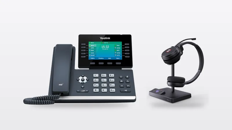 Yealink T54W desk phone and Yealink WH62 DECT wireless headset